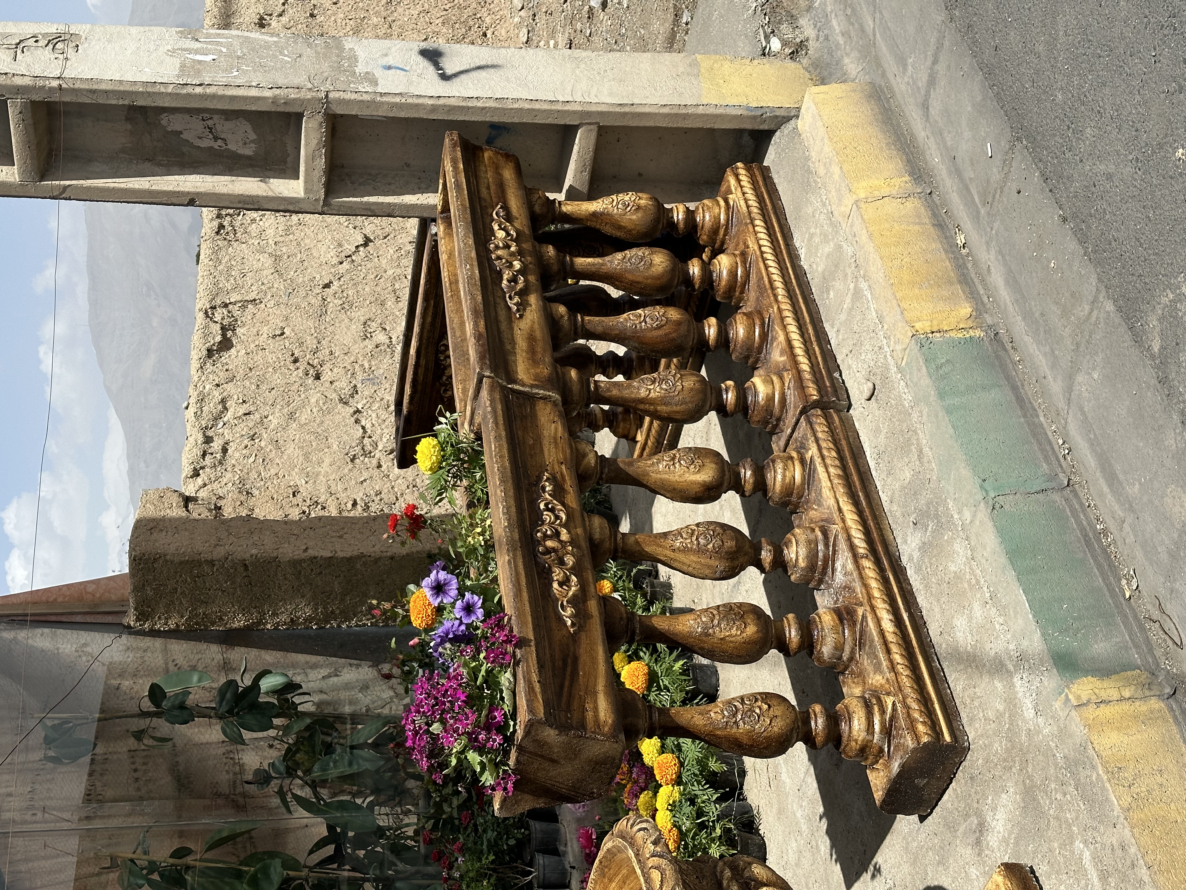 نرده گلدانی بتنی